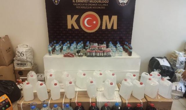 Sahte içkiden zehirlenen kişi hastaneye kaldırıldı; baba ve 2 oğlu gözaltına alındı