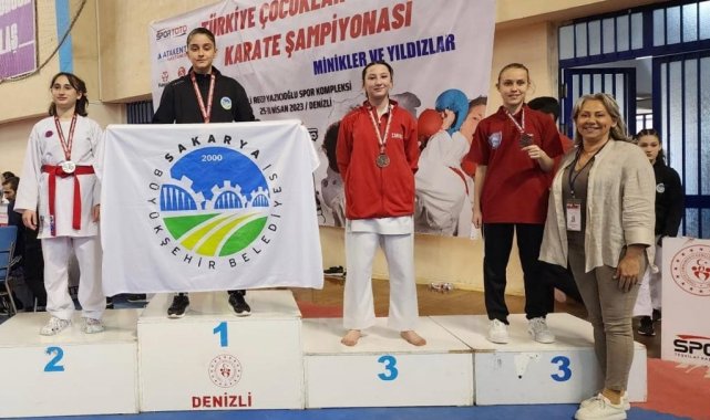 Şampiyon karateci A Milli formayla Karadağ'da tatamiye çıkacak