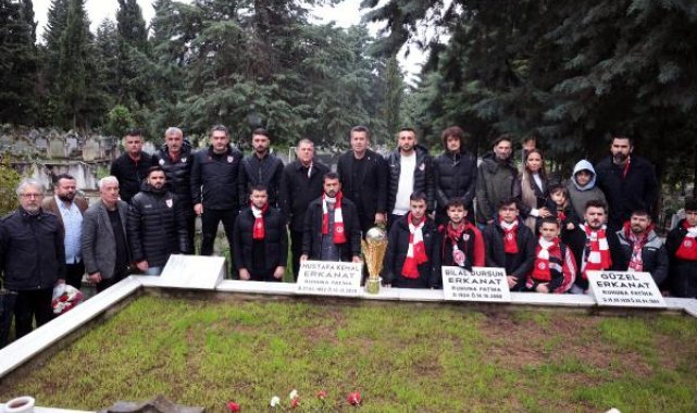 Samsunspor kupayı, vefat eden eski başkan, yönetici, futbolcu ve taraftarlarının mezarına götürdü