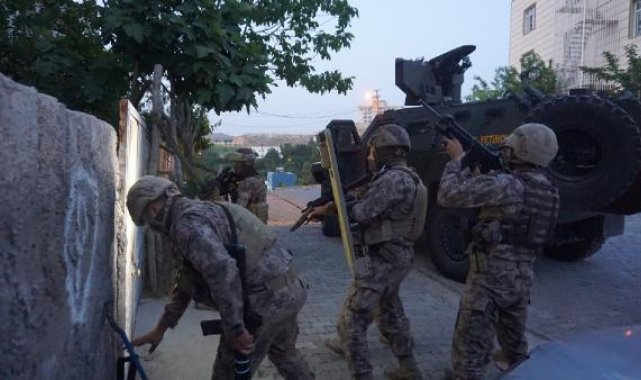 Şanlıurfa'da 4'üncü Kökünü Kurutma Operasyonu; 101 gözaltı