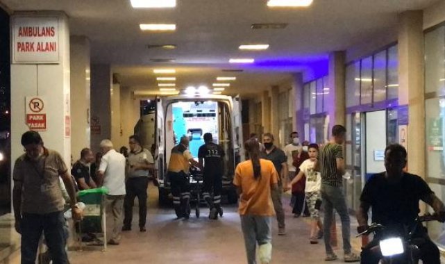 Şanlıurfa'da iki otomobil kafa kafaya çarpıştı: 2 ölü, 2 yaralı