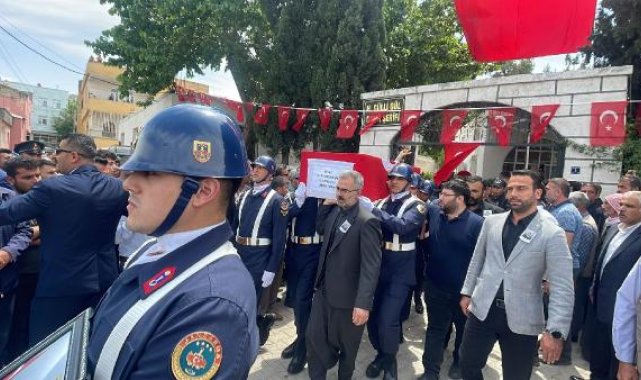 Şehit Uzman Çavuş Mayik, son yolculuğuna uğurlandı