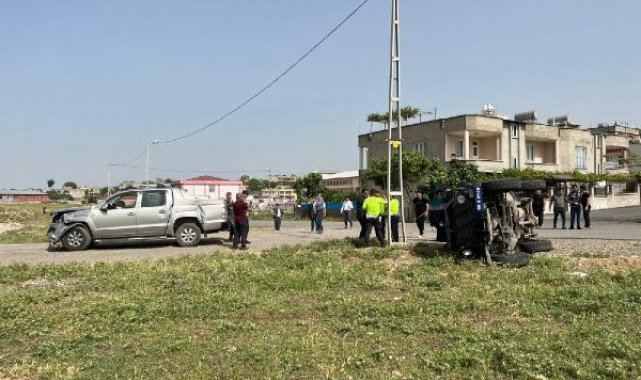 Siirt'te zırhlı polis aracı ile kamyonet çarpıştı; 5'i polis, 6 yaralı