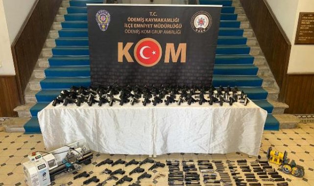 Silah ticareti şüphelisinin evinde 76 tabanca bulundu