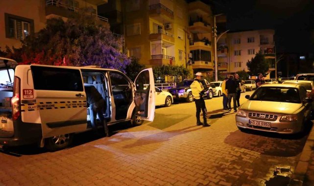 Silahla yaralama şüphelisi olay yerine dönüp teslim oldu