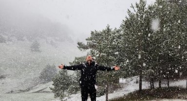 Sivas'ın yüksek kesimlerinde mayıs karı