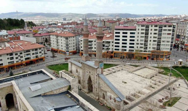 Sivas'ta canlı doğan bebek sayısı düştü