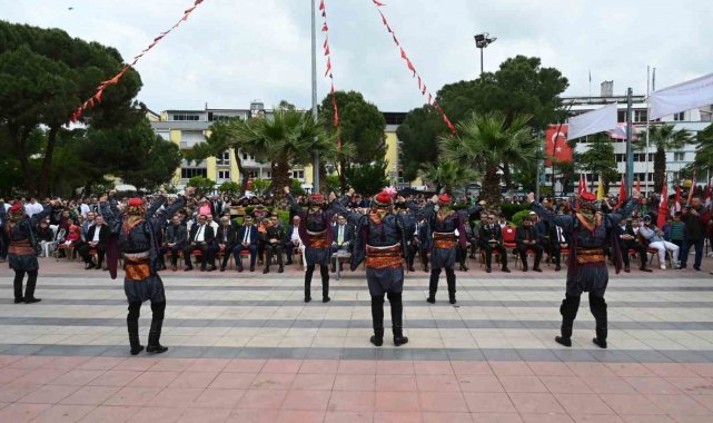 Soma'da 19 Mayıs coşkuyla kutlandı