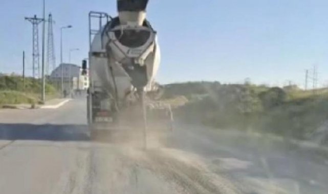 Sultangazi'de beton mikserlerinden yola dökülen beton kamerada