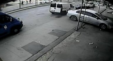 Sultangazi'de işe giderken silahlı saldırıya uğradı; o anlar kamerada