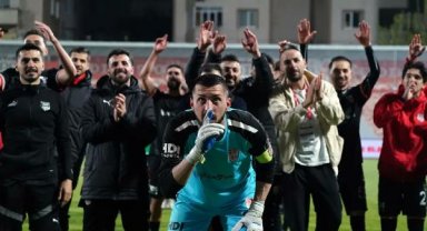 Süper Lig'e çıkma yarışı nefes kesiyor