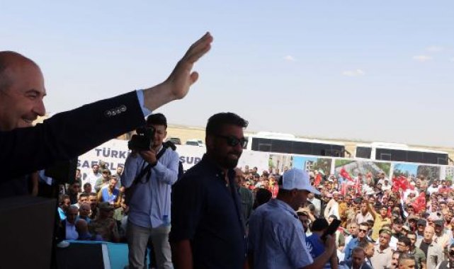 Suriye'de 1 milyon sığınmacının geri dönüşü için 240 bin konut yapılacak
