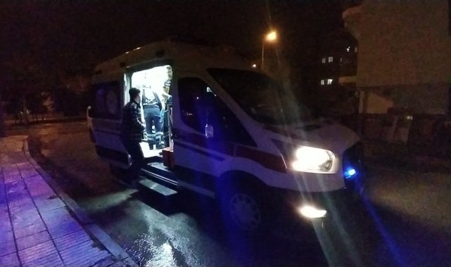 Tartıştığı eşini bıçakladı