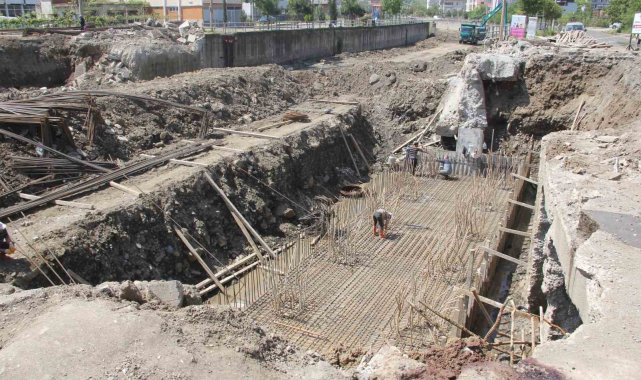 Tekkeköy'de beton köprü ile ulaşım kolaylaşacak