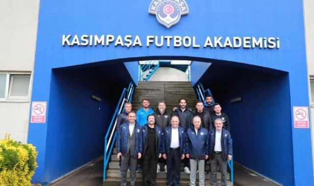 TFF Başkanı Büyükekşi'den Kasımpaşa'ya ziyaret
