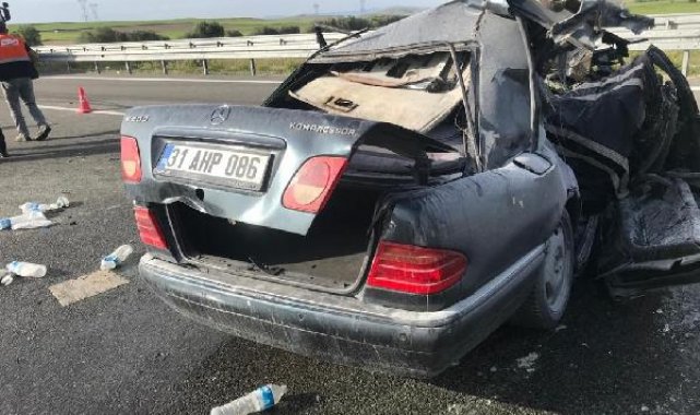 TIR'a arkadan çarpan depremzede sürücü yaralandı, eşi öldü