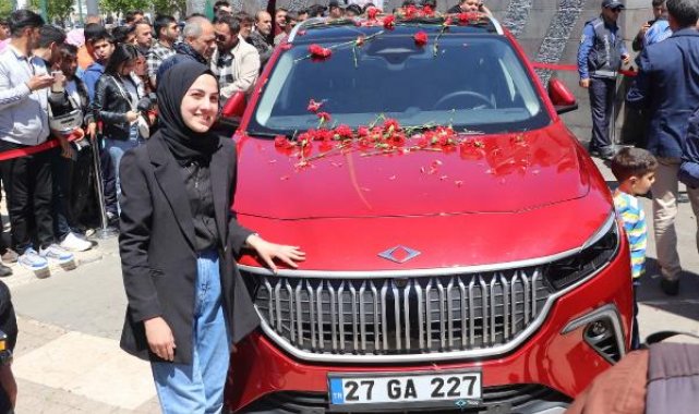Togg, Gaziantep'te halaylarla karşılandı