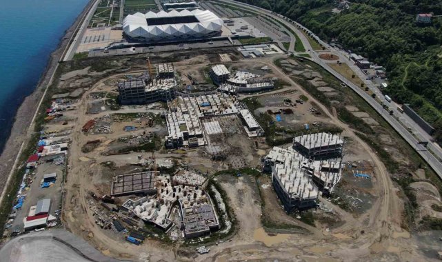 Trabzon Şehir Hastanesi'nde inşaat çalışmaları hızlandı