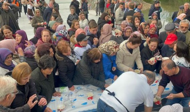 Tunca Nehri kıyısında Kakava kutlaması