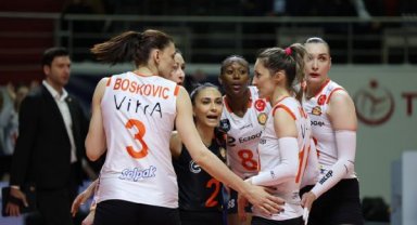 Türk Hava Yolları - Eczacıbaşı Dynavit: 2-3