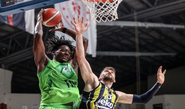 Türkiye Sigorta Basketbol Süper Ligi play-off çeyrek final