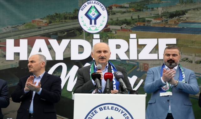 Ulaştırma ve Altyapı Bakanı Karaismailoğlu, Rize'de konuştu: