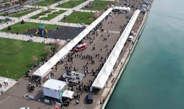 Üniversite Tanıtım Fuarı binlerce öğrenciyi ağırladı