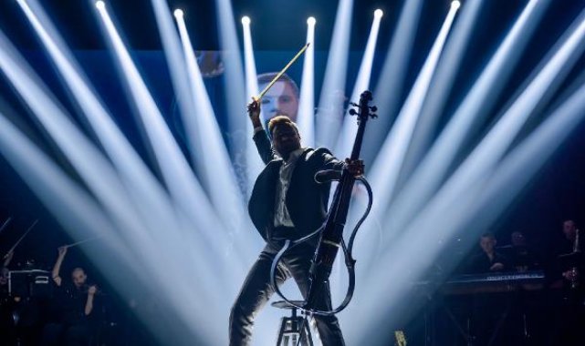 Ünlü Çellist Hauser, İstanbul'da konser verecek