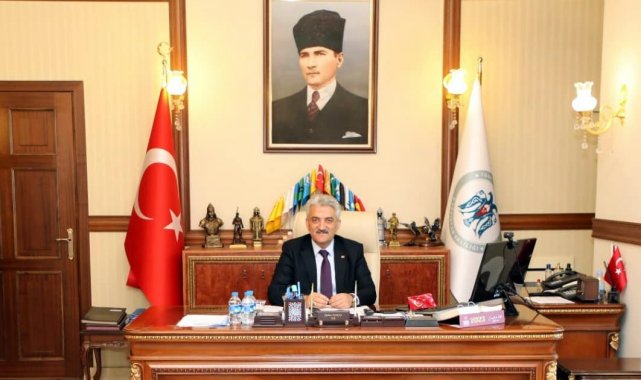 Vali Makas: "19 Mayıs, Türkiye Cumhuriyeti'nin temellerinin atıldığı bir diriliş ve şahlanış destanıdır"