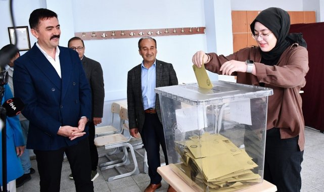 Vali Tekbıyıkoğlu: "Seçim güvenliği için tüm tedbirlerimizi aldık"