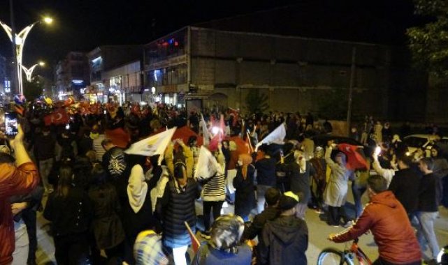 Van'da, 'Erdoğan' kutlaması