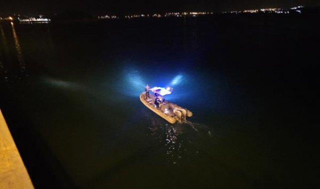 Yakınına mesaj atıp baraj gölüne atlamış
