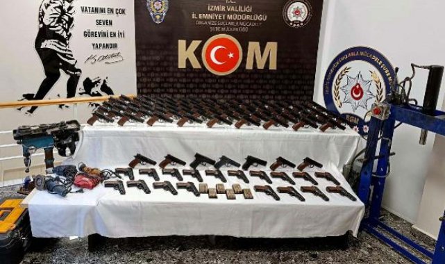 Yasa dışı silah üretimine 4 gözaltı; 100'den fazla tabanca ele geçirildi