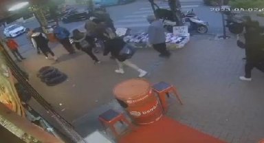 yeniden Şişli'de otomobil yayaların arasına daldı: 3 yaralı