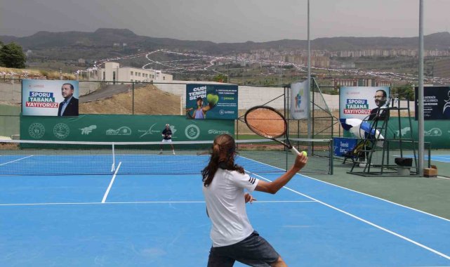 Yerli ve yabancı sporcular, Şırnak Cudi Cup Tenis Turnuvası'nı değerlendirdi