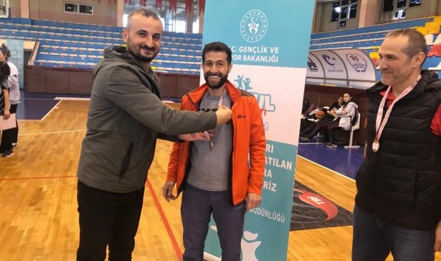 Yıldızlar basketbol bölge şampiyonası sona erdi