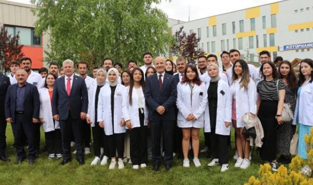 YÖK Başkanı Özvar: Keramet diplomada değil, sizin gayretlerinizde