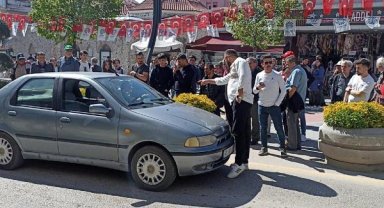 Yol verme tartışmasında yaya ile kendisine silah çektiğini öne süren sürücü, karşılıklı şikayetçi oldu