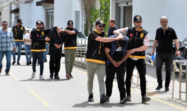Yoldan geçenin öldüğü çatışmanın şüphelileri tutuklandı