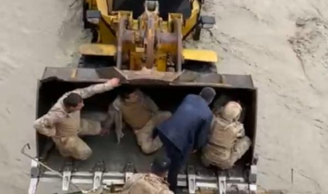 Zap Suyu'na uçan zırhlı araçtaki 12 asker, hafif yaralandı