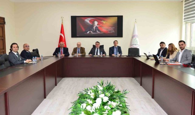 ZBEÜ'de dijitalleşme ve temiz enerji görüşüldü
