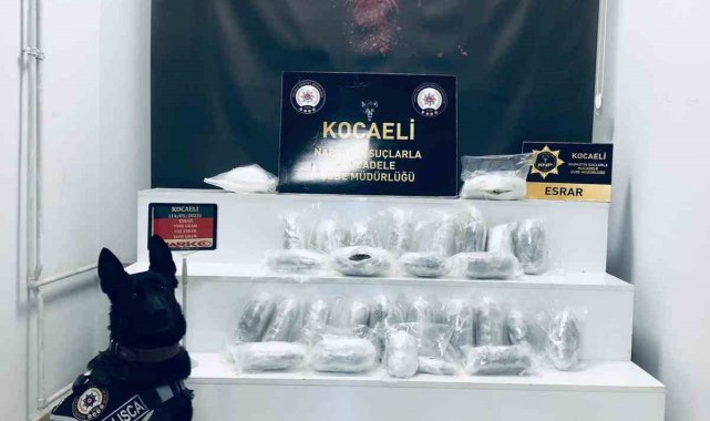 Zuladaki 9 kilo 500 gram uyuşturucu polisin dikkatinden kaçmadı