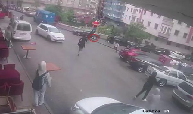 1 kişinin yaralandığı kavga, kamerada