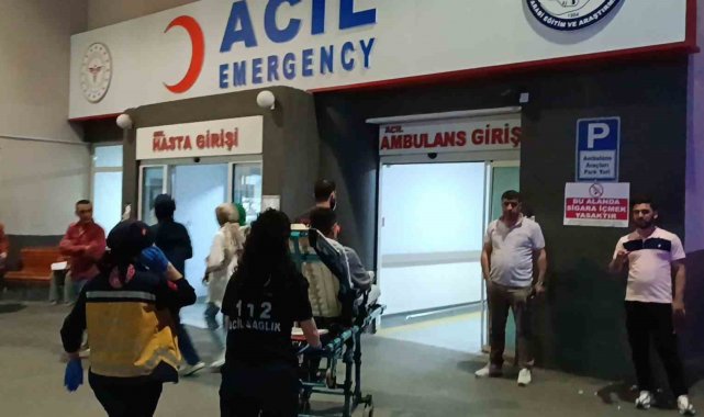 17 yaşındaki genç sokak ortasında önce darp edildi ardından bıçaklandı