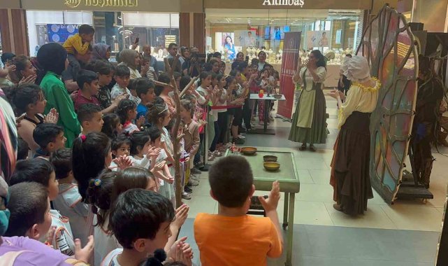 'Eni'nin kalbi' Malatya Park'ta çocuklarla buluştu