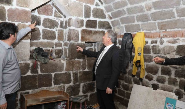 5 asırlık Tarihi Gön Han yakında yeniden hayat bulacak