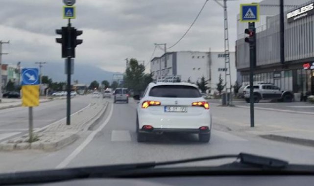 50 kilometrelik takiple durdurulan otomobilin sürücüsüne 17 bin TL ceza