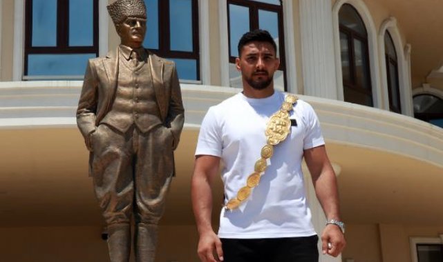 661'inci Kırkpınar Yağlı Güreşleri'nde başpehlivanlık kemeri Mustafa Taş'a verildi