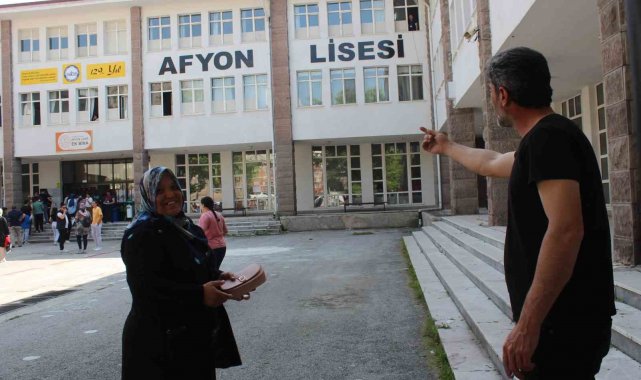 Afyonkarahisar'da YKS maratonu 22 bin 909 adayın katılımı ile başladı