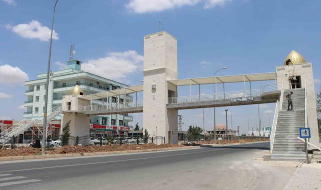 Akçakale'nin sorunlarını büyükşehir belediyesi çözüyor